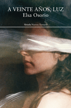 Cover Image: A VEINTE AÑOS, LUZ